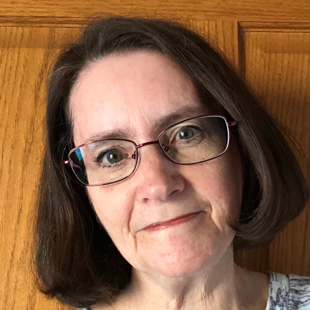 Meet your Posher, Jennifer